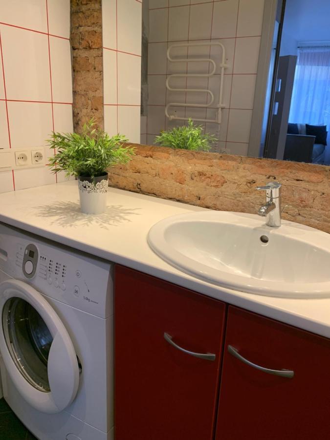 Old Studio Apartment Vilnius Extérieur photo